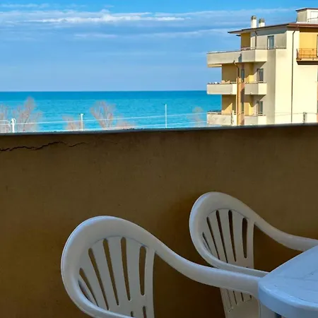 Se063 - Marzocca, Delizioso Bilocale Comodo Al Mare